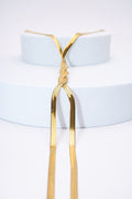 Collar serpiente trenzado dorado — baño dorado