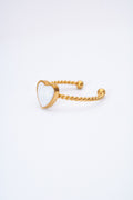 Anillo abierto trenzado con corazón esmaltado blanco nacarado