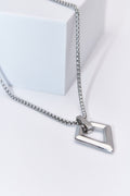 Collar colgante rombo hueco plateado
